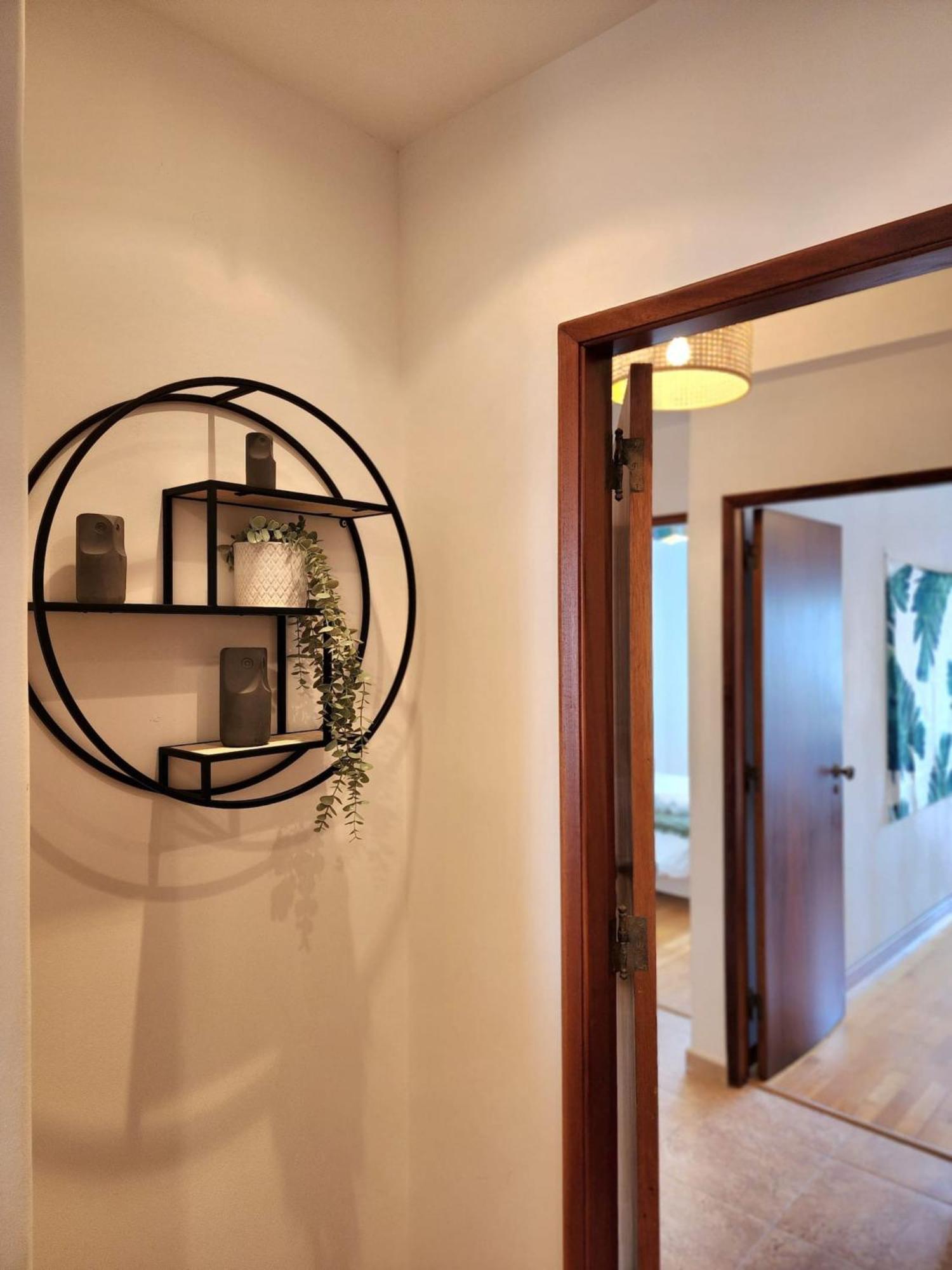 Cozy Apartment In Central Almada W Swing Chairs Luaran gambar